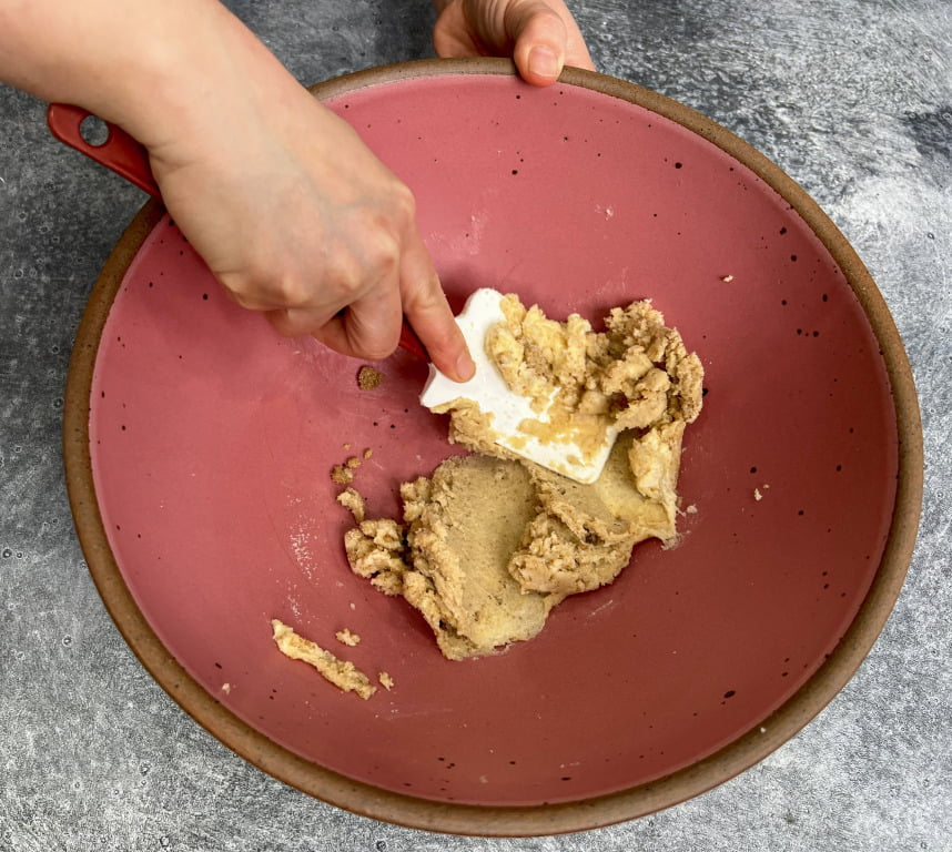 Macadamia nut and white chocolate sourdough discard cookie recipe method